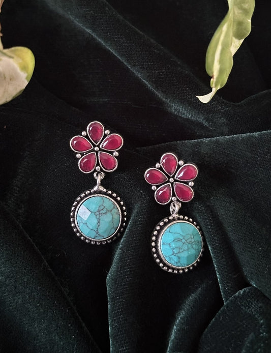 PHOOL Silver Oxidized Earring